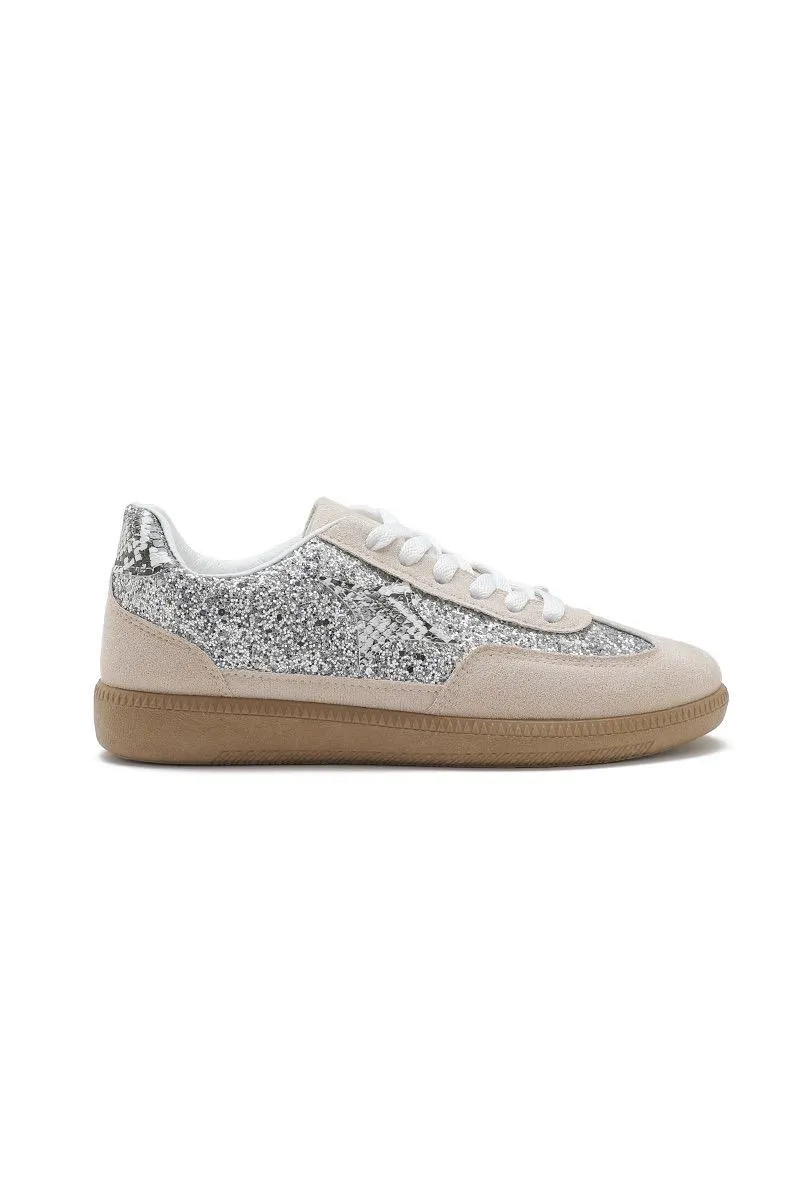 GUM COLORED SOLE WITH STAR GLITTERS AESTHETIC TRAINERS IN BEIGE