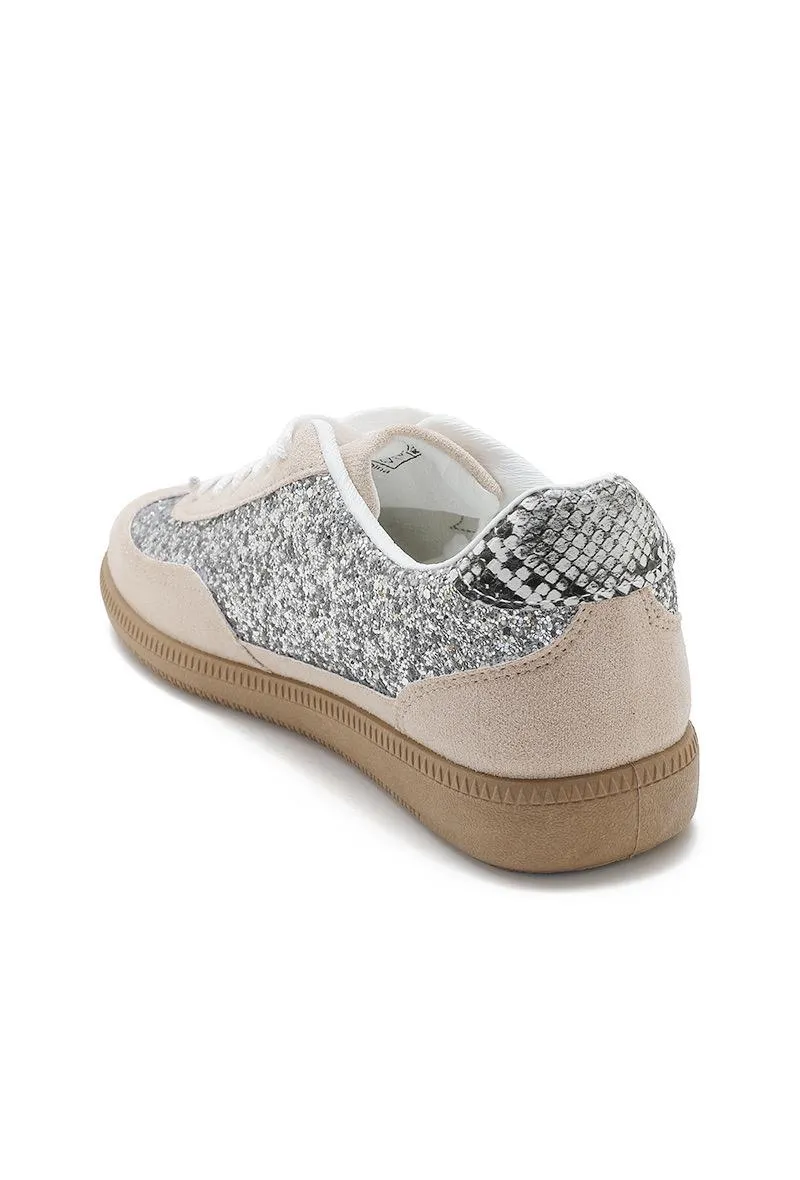 GUM COLORED SOLE WITH STAR GLITTERS AESTHETIC TRAINERS IN BEIGE