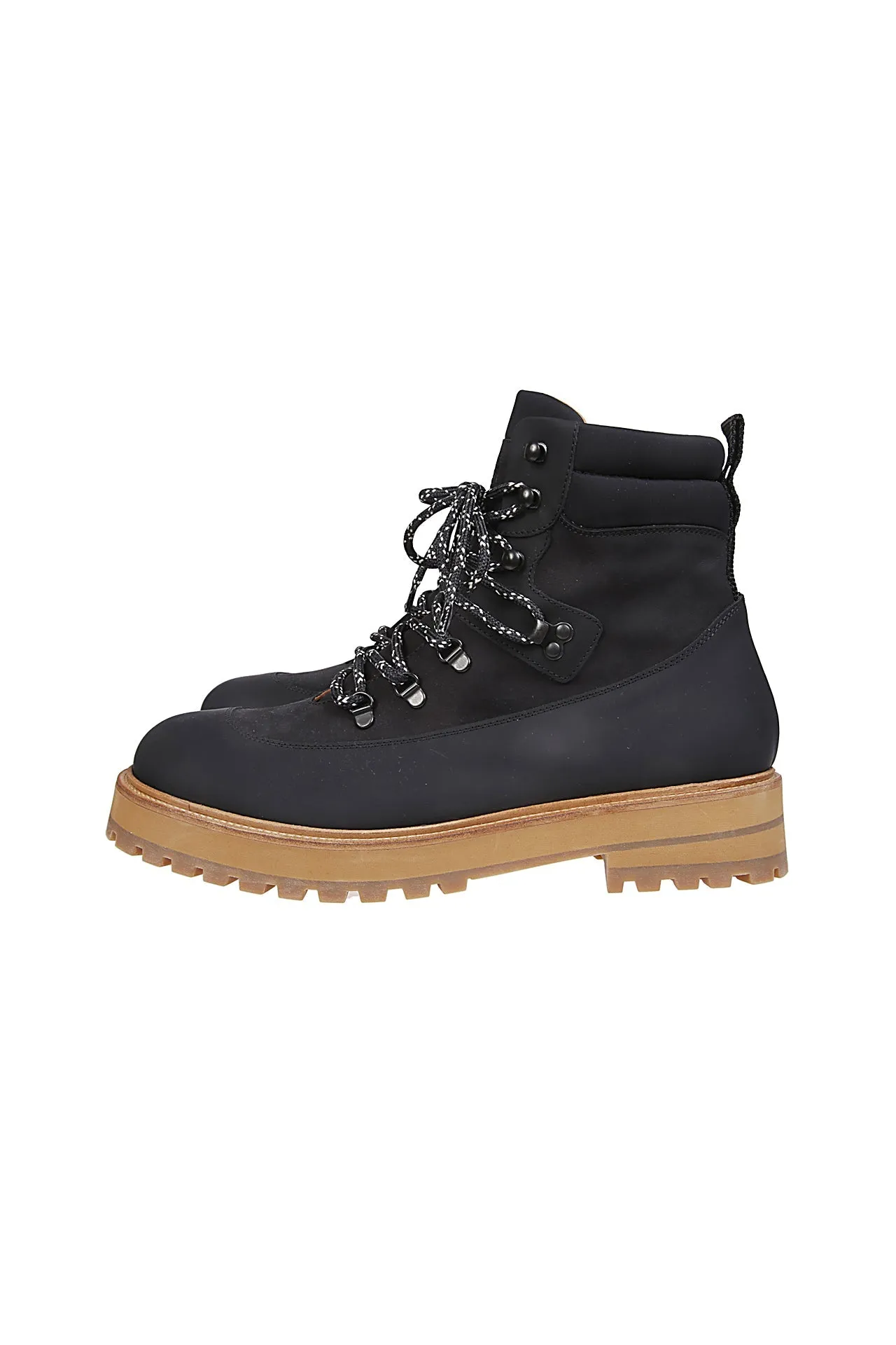 LEATHER AND NUBUCK BOOTS