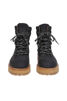 LEATHER AND NUBUCK BOOTS