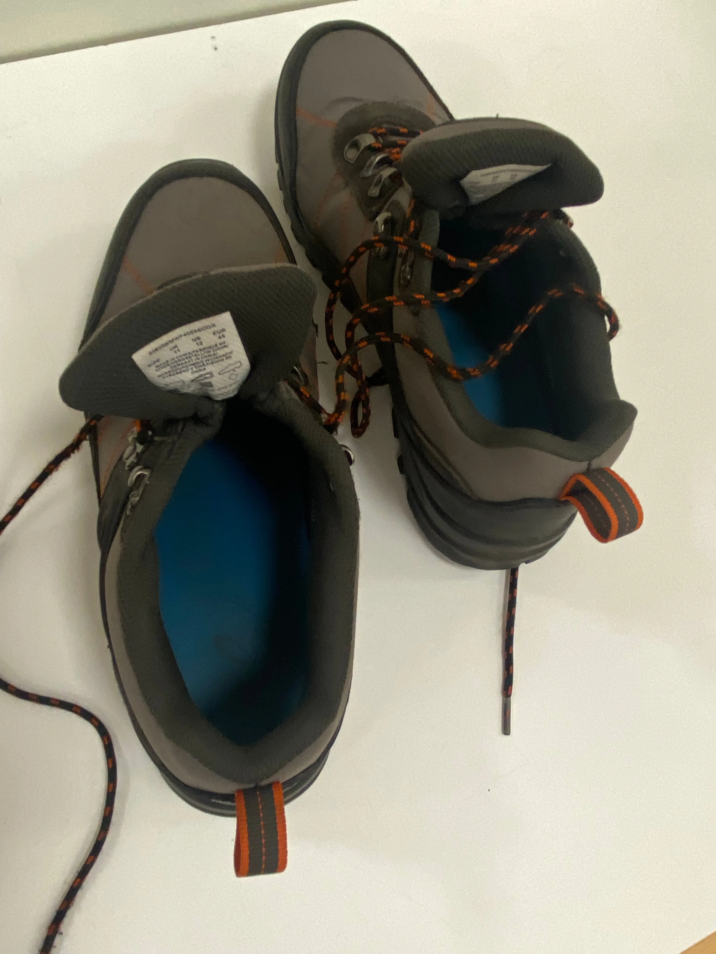 Mountain Warehouse Waterproof IsoGrip Walking Hiking Shoes Mens Size 11 UK