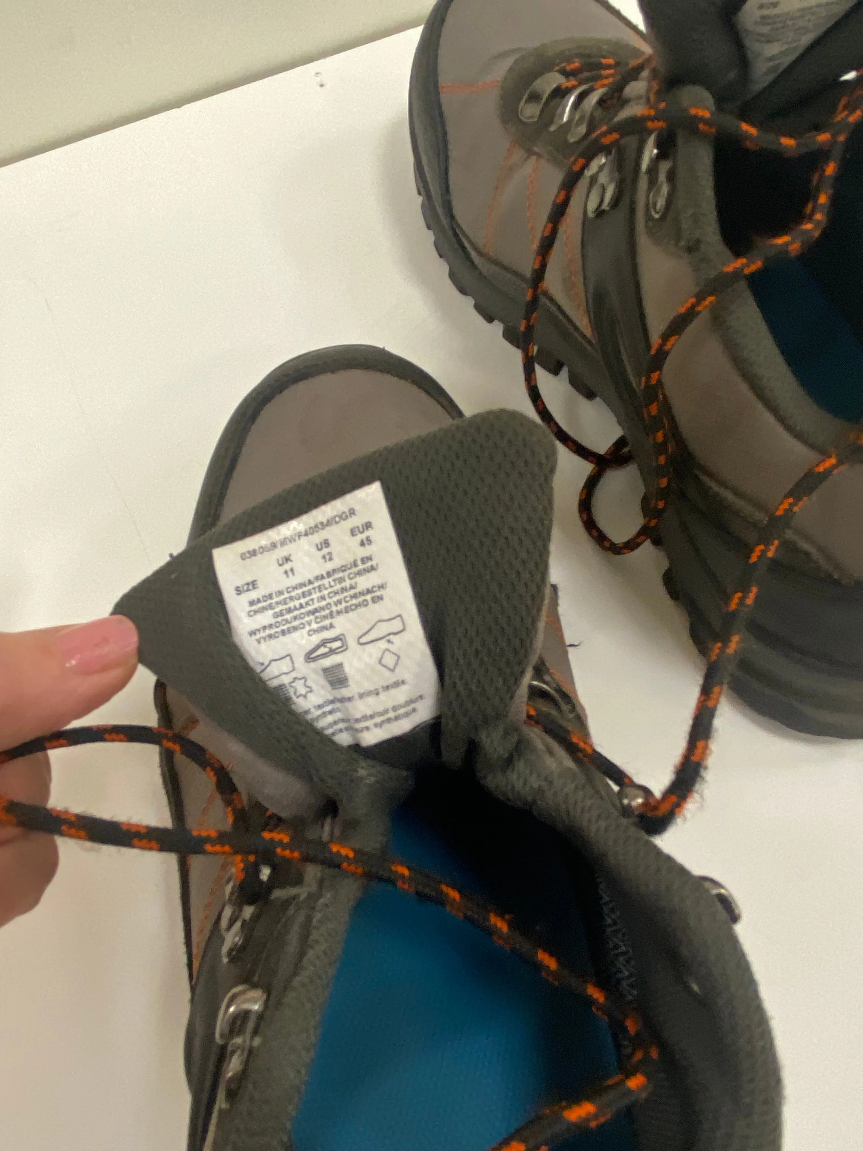Mountain Warehouse Waterproof IsoGrip Walking Hiking Shoes Mens Size 11 UK