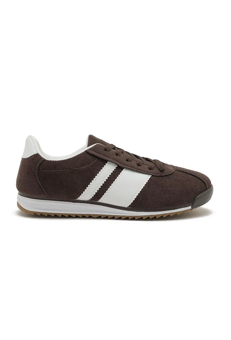 ROUND TOE SIDE LINE STRIPPED DETAILED GUM SOLE TRAINERS IN BROWN