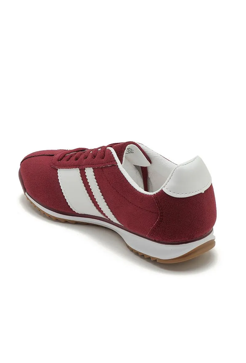 ROUND TOE SIDE LINE STRIPPED DETAILED GUM SOLE TRAINERS IN WINE RED