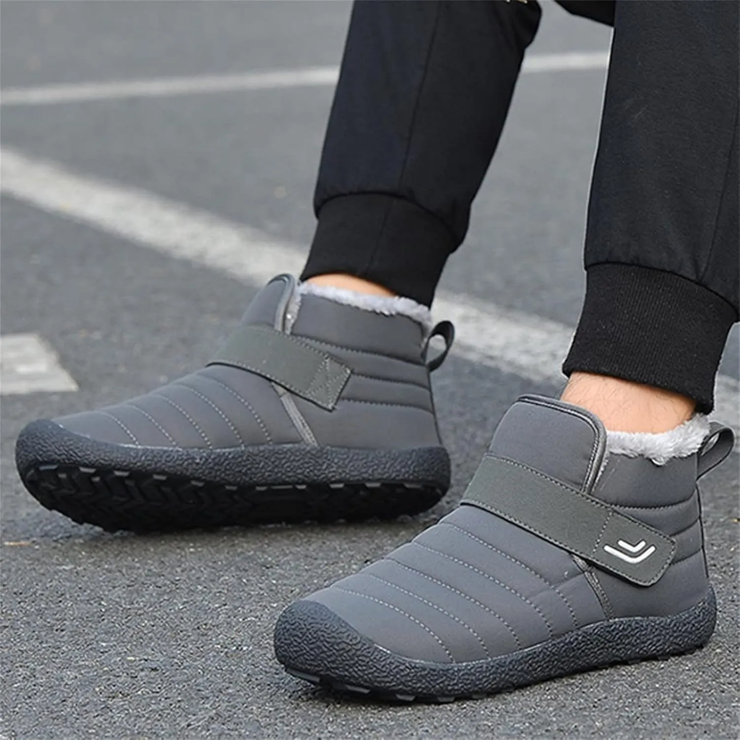 Snow Boots for Teen Girls Waterproof Insulated Fur Boots Outdoor Walking Shoes Fur Lined Short Ankle Booties Winter Boots
